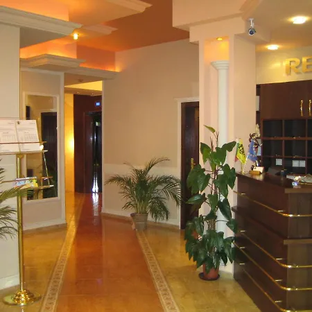 Hotel Семеен Хотел Империал Primorsko