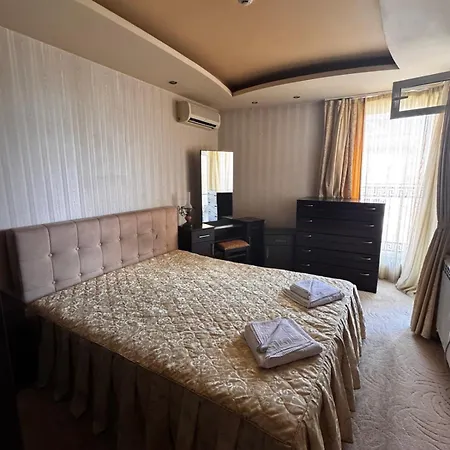 семеен империал Hotel 2*