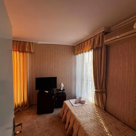 Hotel семеен империал